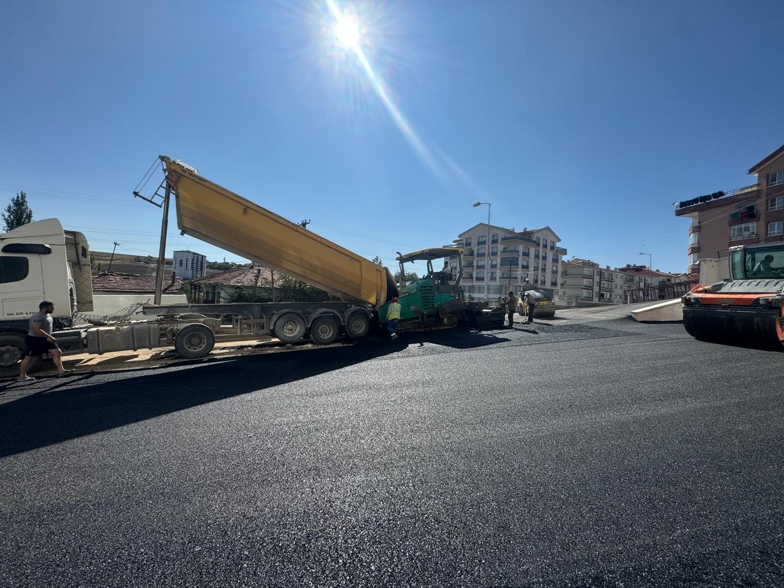 Sıcak asfalt serimi ve kaplama